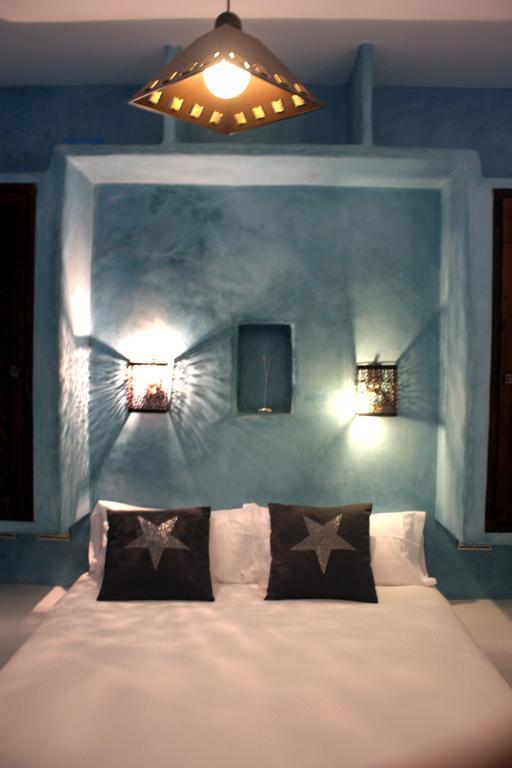 Hostal Extramuros Conil De La Frontera Zewnętrze zdjęcie